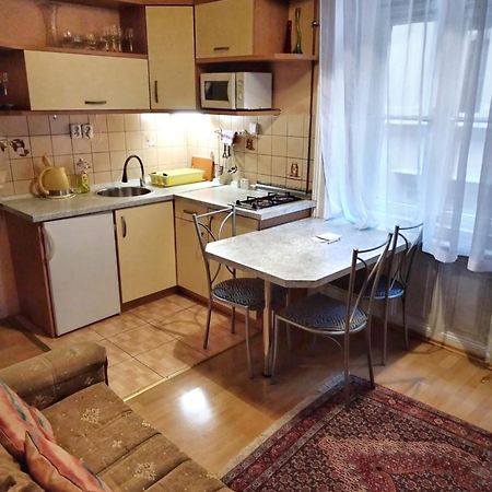 Delux Kolonada Apartamento KLV Exterior foto