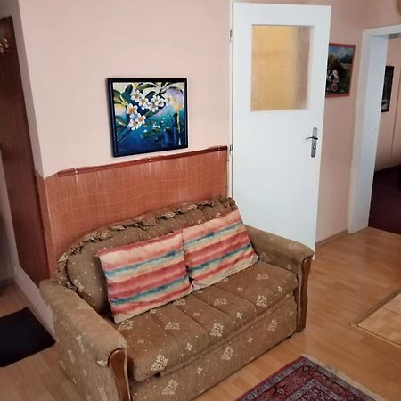 Delux Kolonada Apartamento KLV Exterior foto